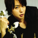 blog logo of Sakurai Sho awkwardly holding things.